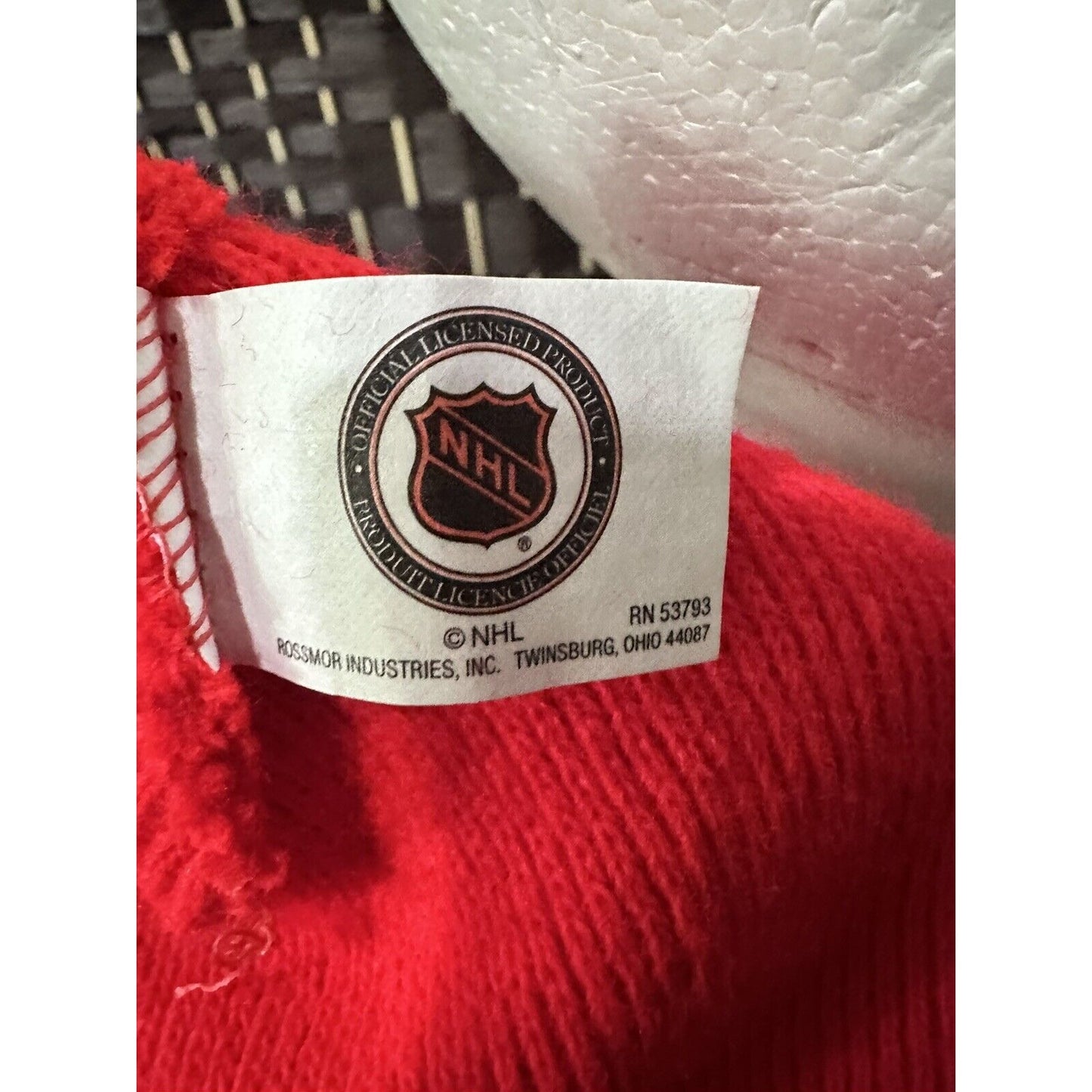 Detroit Red Wings Knit Hat NHL Official License Red Beanie Unisex Adult Size