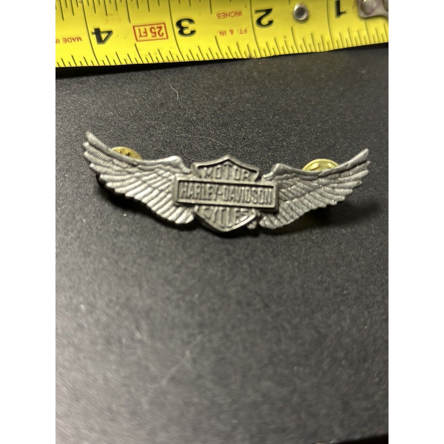 Harley Davidson HD Wings Vest Hat 1999 Lapel Pin Bar Shield
