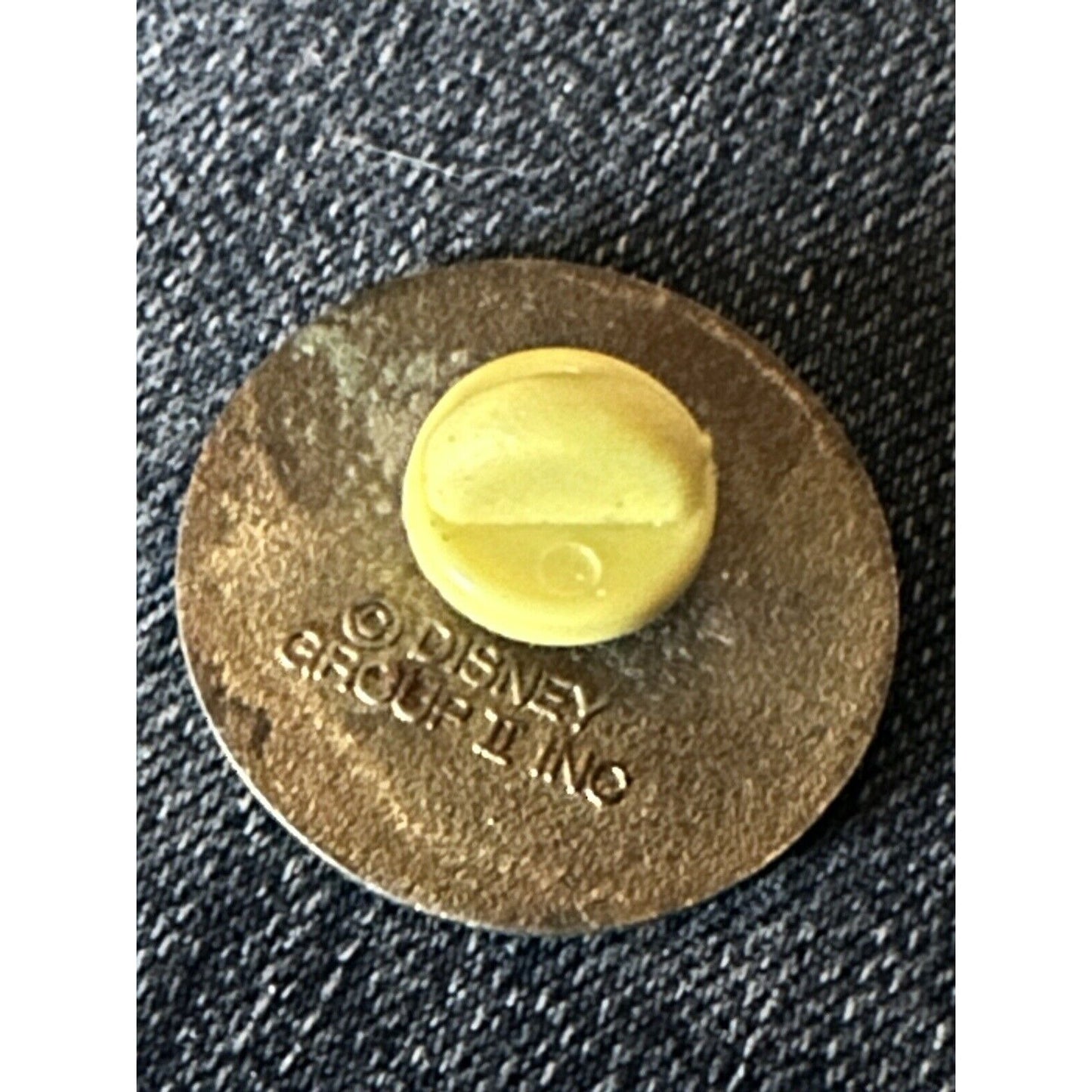 MacDonald's/Disney Global Alliance MCDONALD'S CREW PIN Group II
