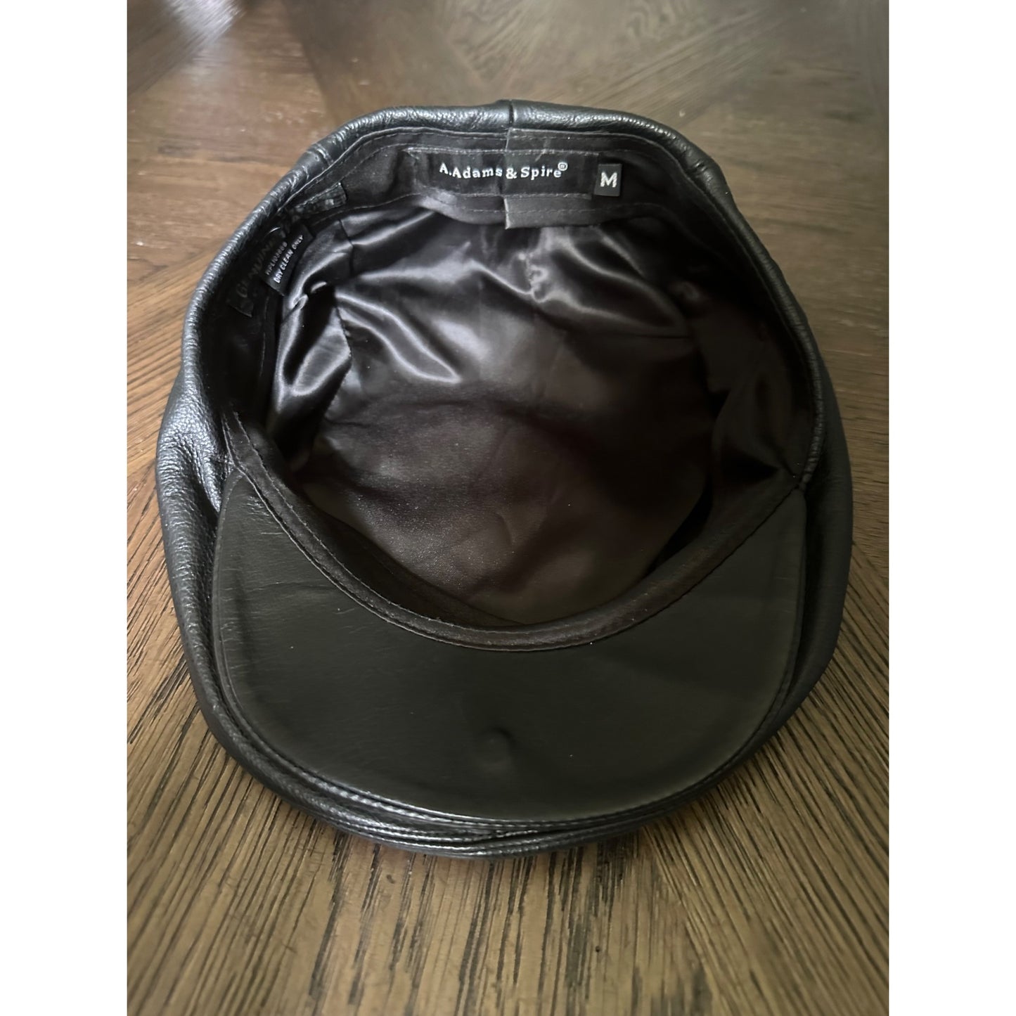 Genuine Leather Newsboy Cap By A. Adams & Spire size  Medium  Black