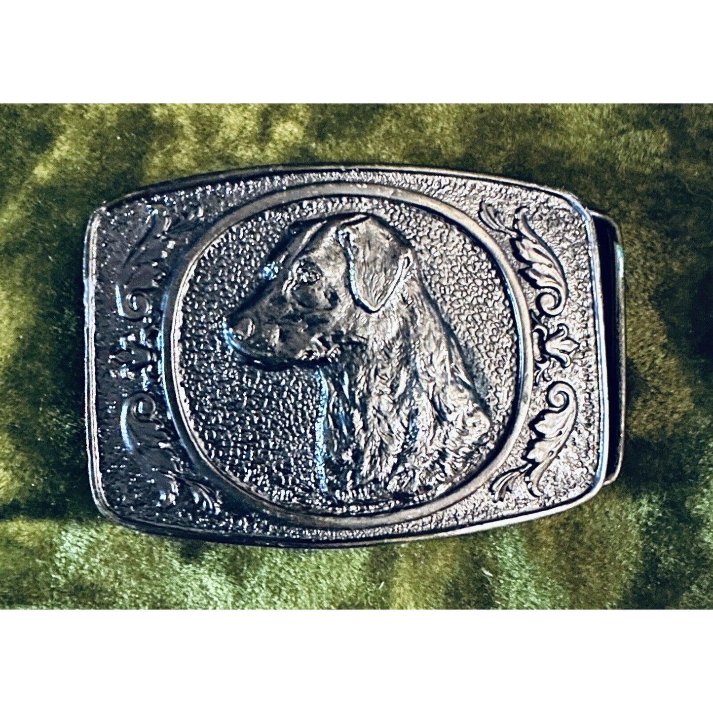 LABRADOR RETRIEVER DOG RJ VENTRICE 1977 STUDIO ART WORKS BRASS BELT BUCKLE USA