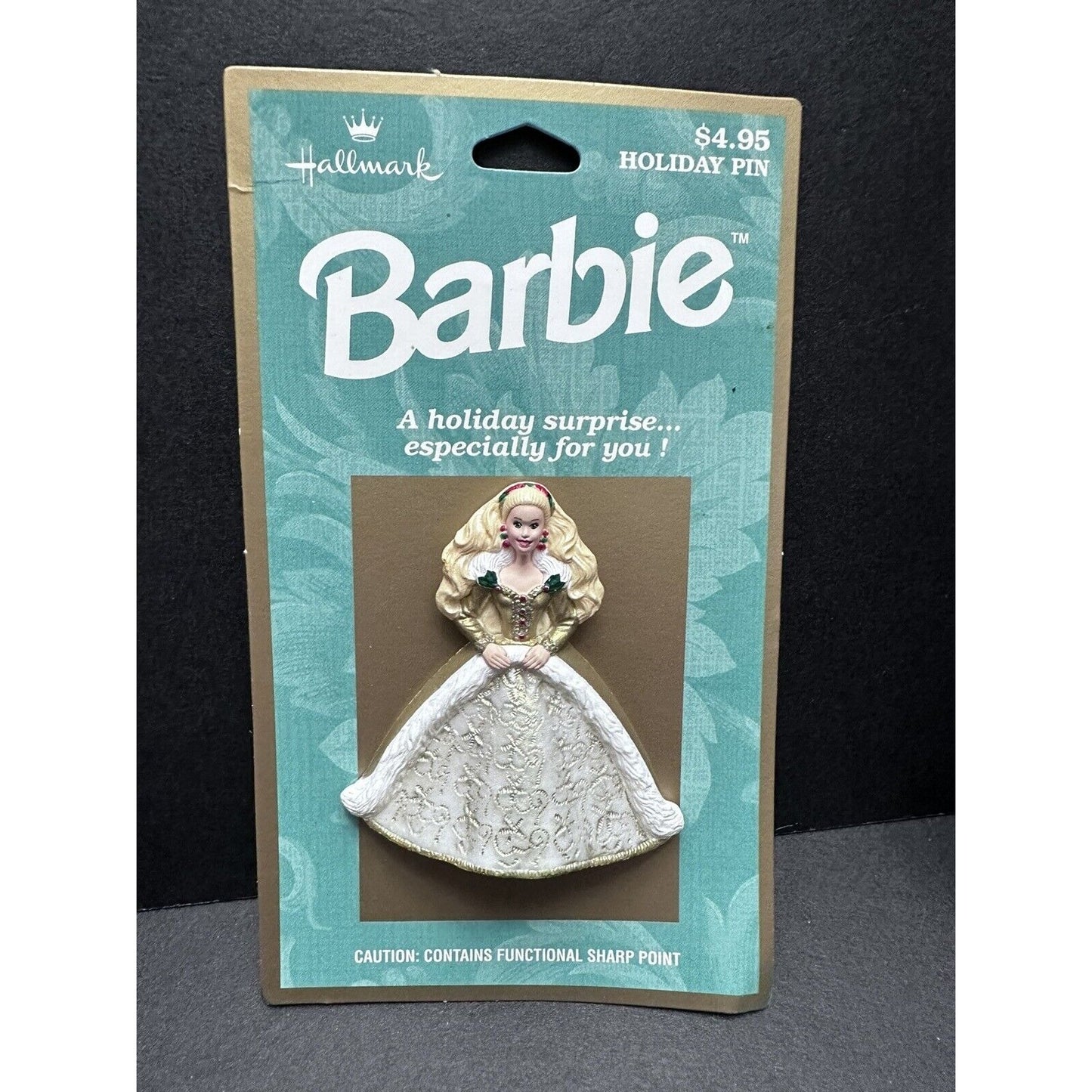 BARBIE VINTAGE HALLMARK HOLIDAY PIN NEW ON CARD 1996