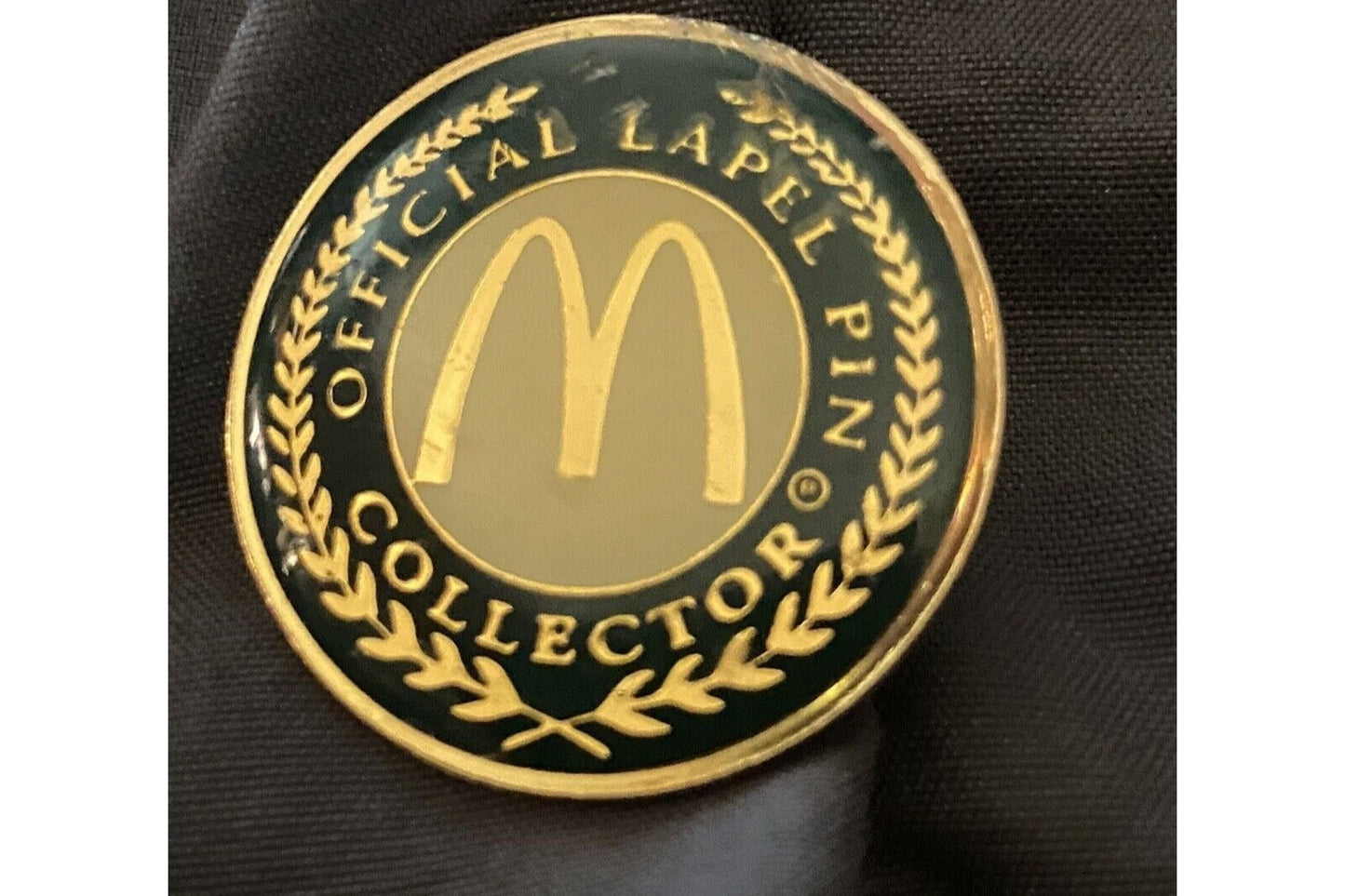 official Lapel pin Mcdonalds