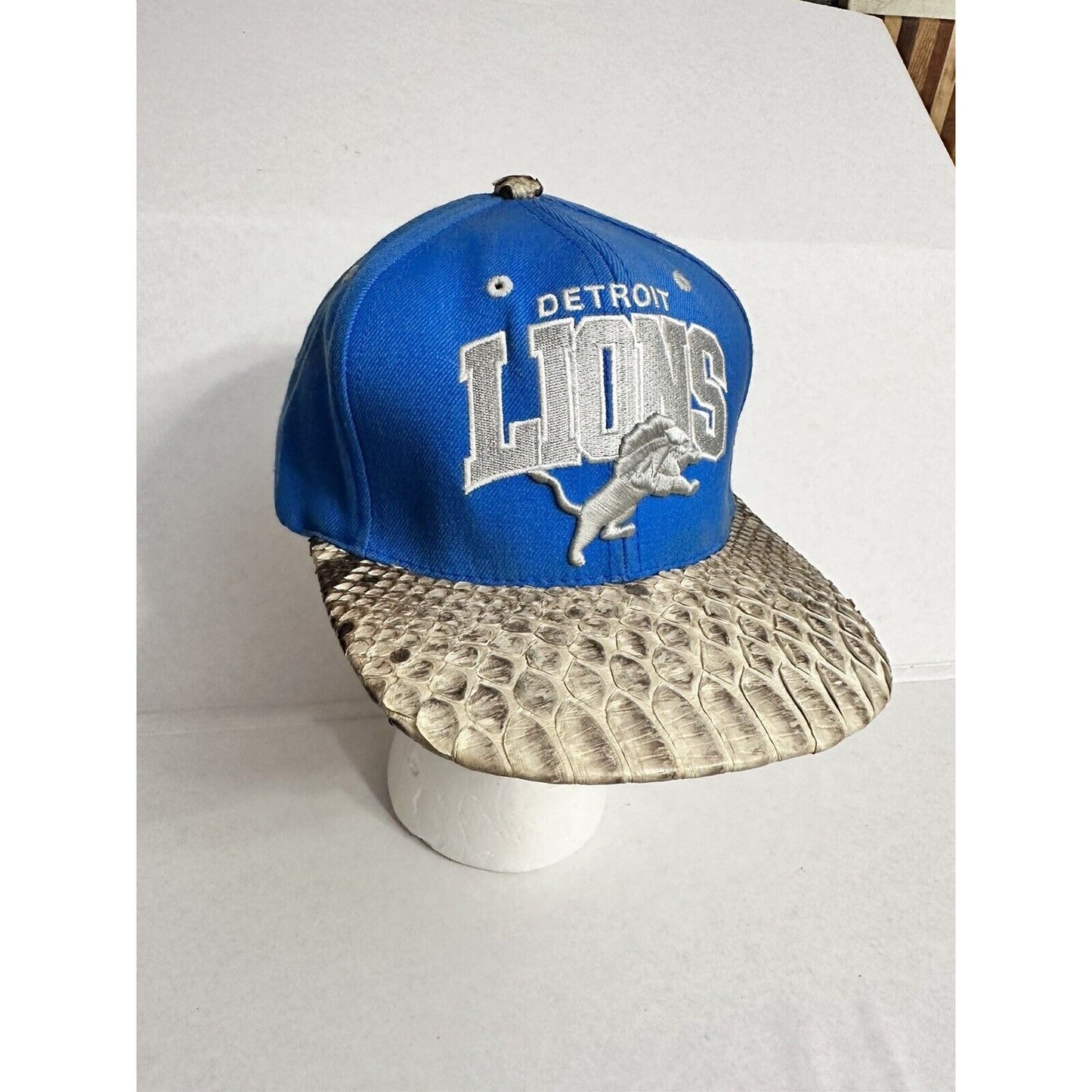 Detroit Lions Hat Snake Skin brim Mitchell Ness Nostalgia NFL vintage Strap Cap