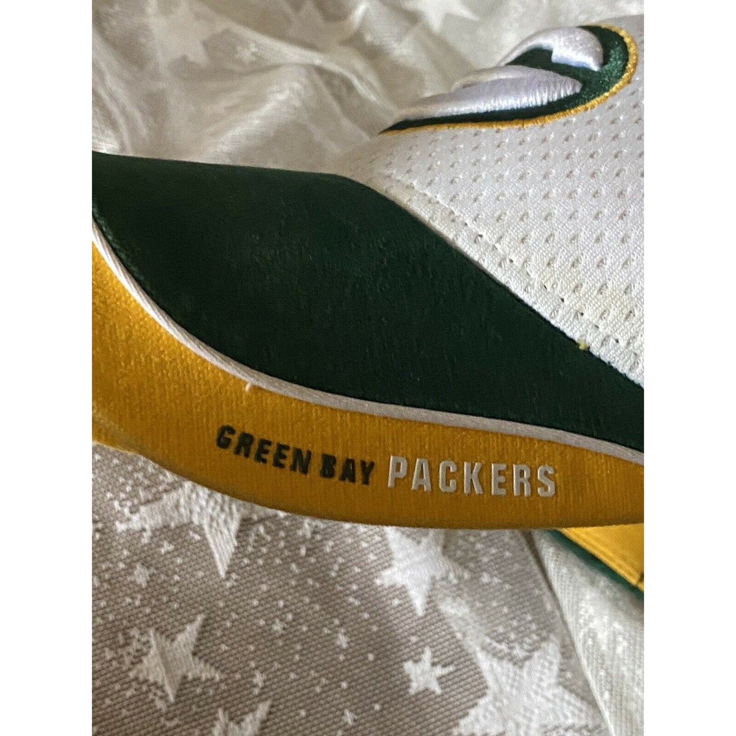 Green Bay Packers Reebok NFL Equipment Hat Cap Hook Loop Adjustable Size