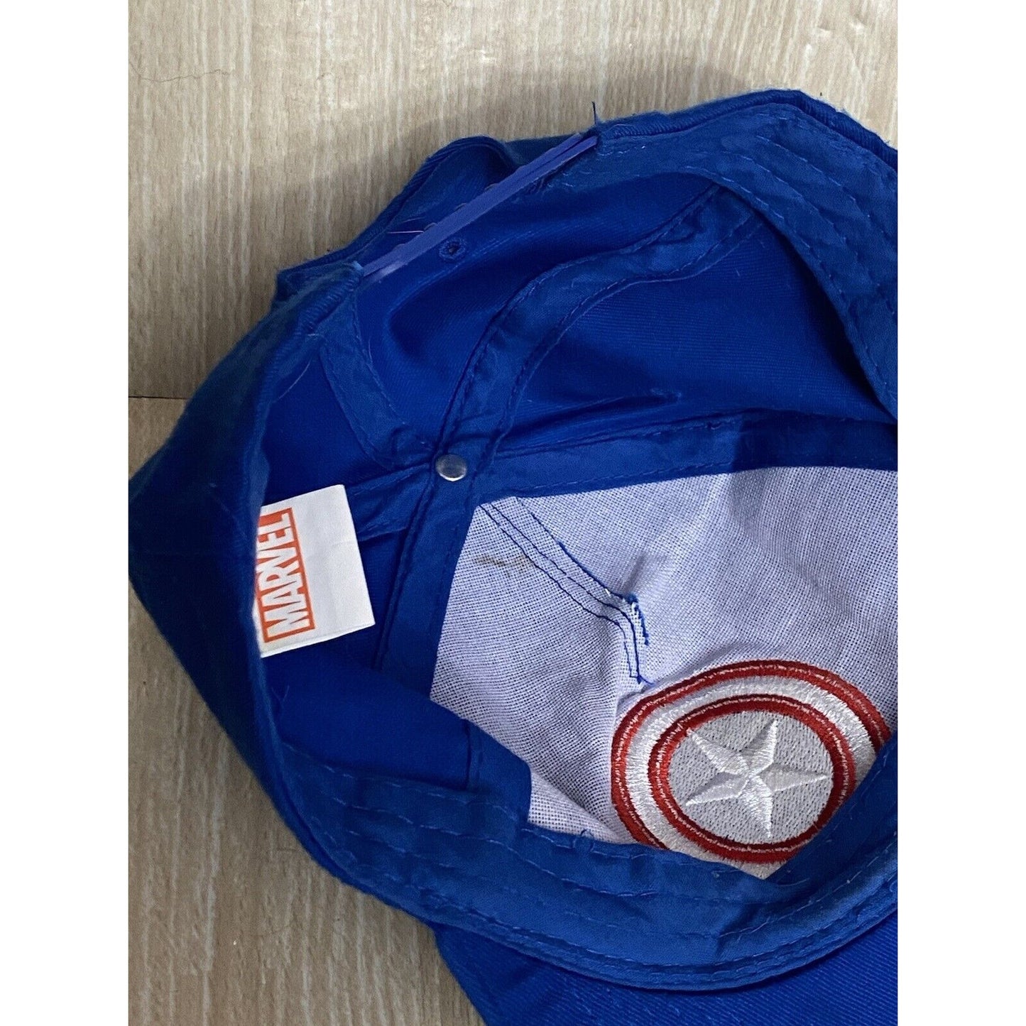 Captain America Red White Blue snapback, Marvel Cap Hat Great Condition