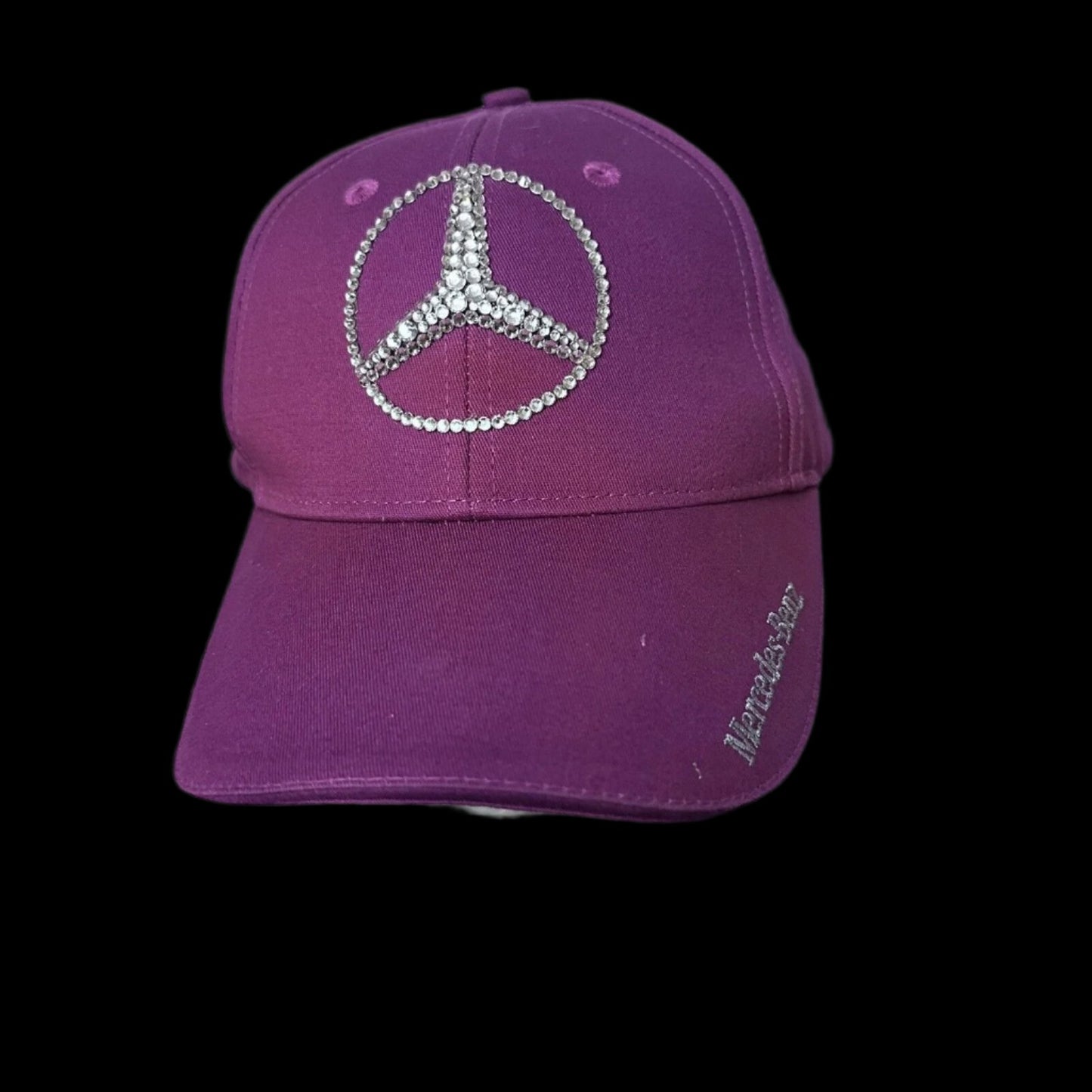 Mercedes Benz hat
