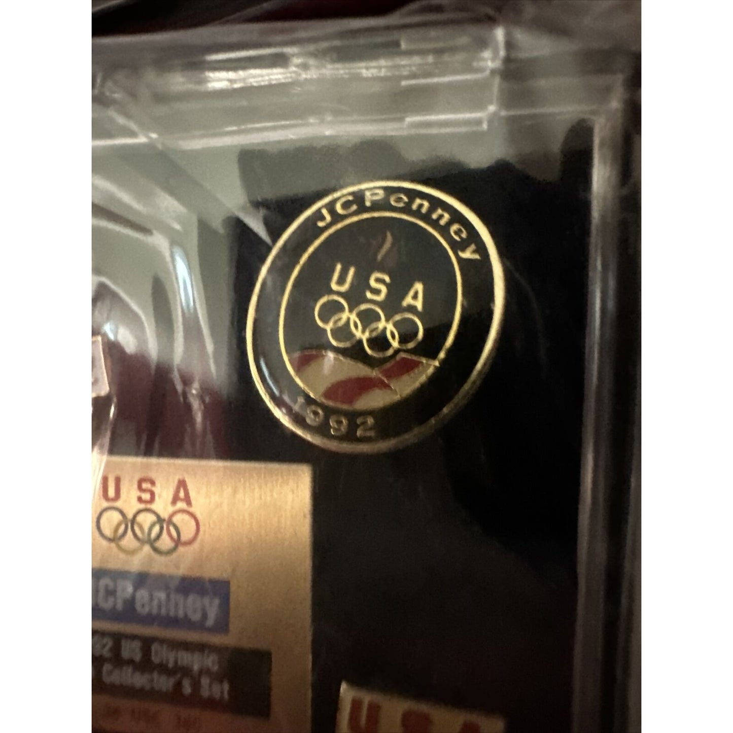 Albertville Olympic 1992 USA JC Penny CBS Pin Collectors Case 5 Pins