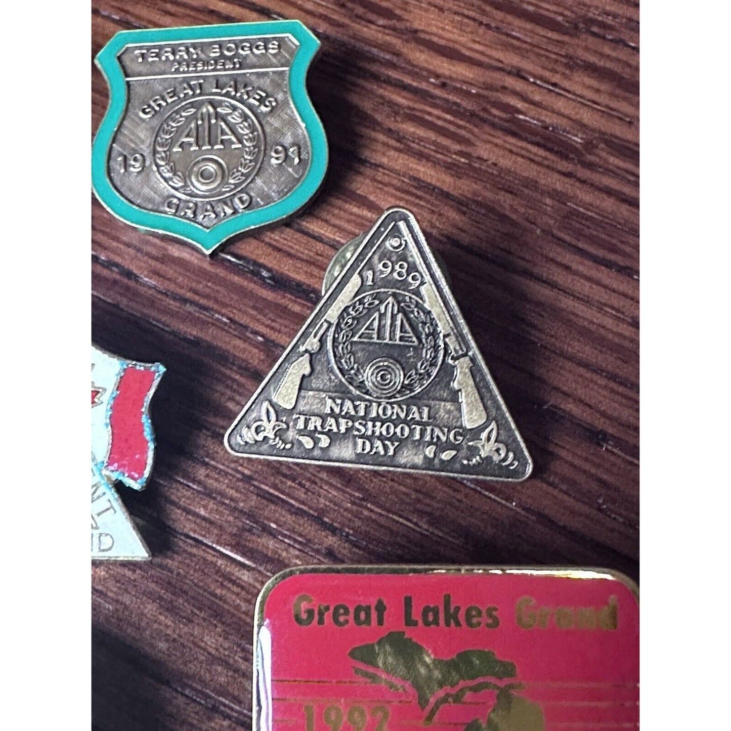 13 ATA Great Lakes Grand American Trap Shoot Pin Presidents 1987-1993 Southern