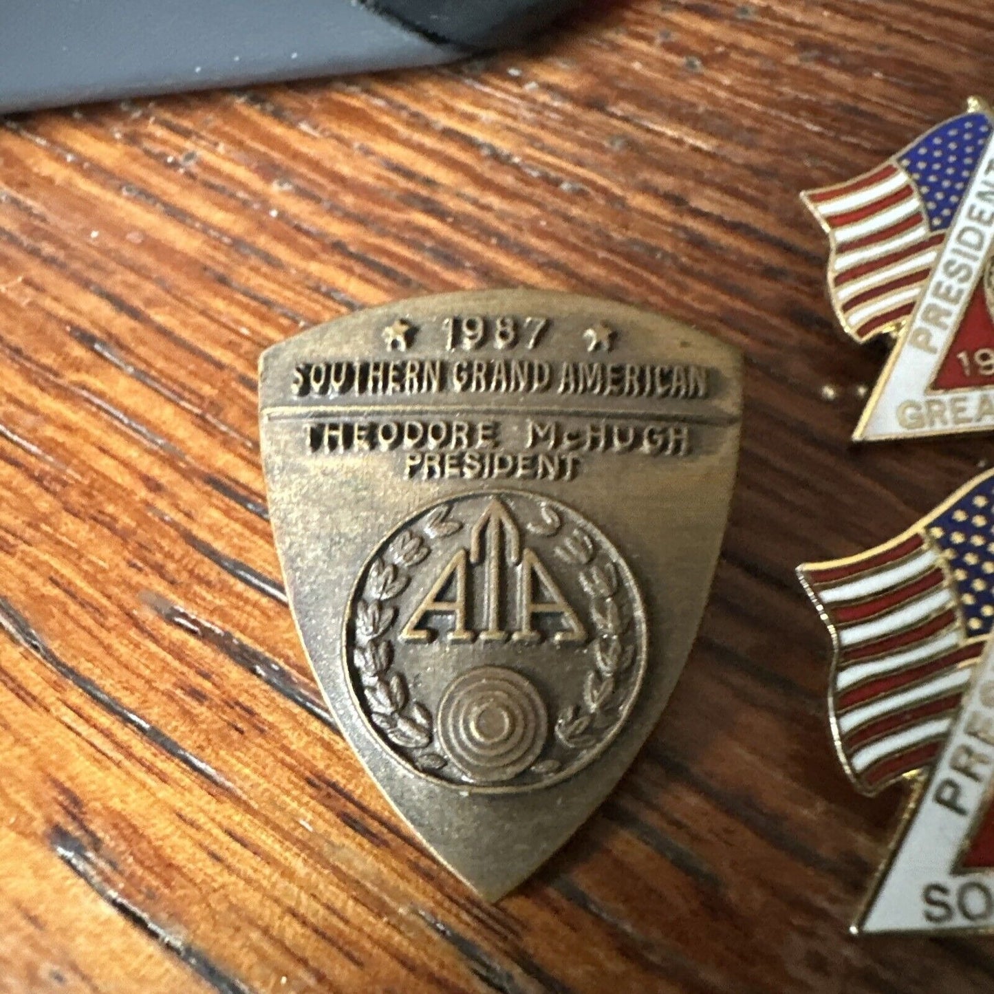 13 ATA Great Lakes Grand American Trap Shoot Pin Presidents 1987-1993 Southern