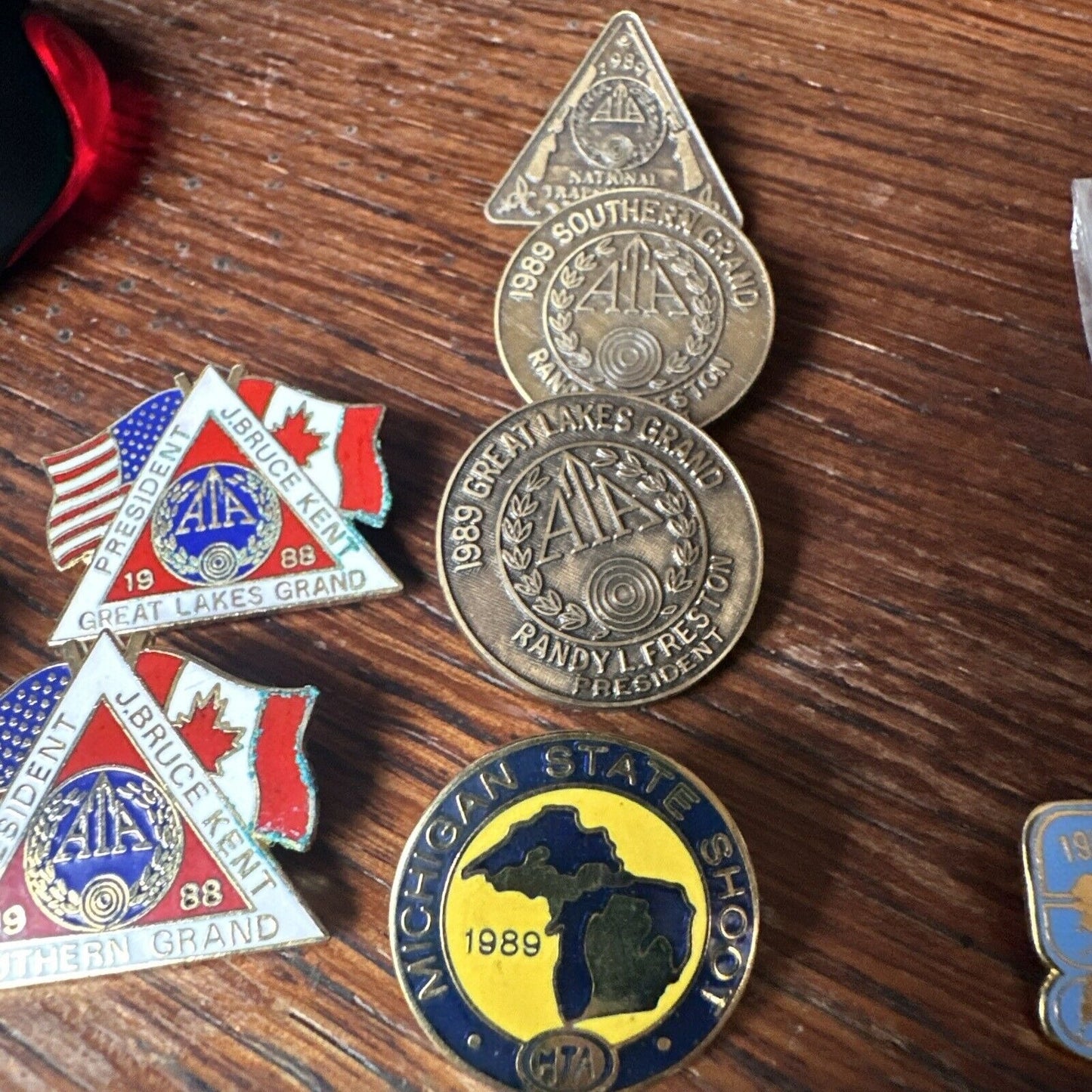 13 ATA Great Lakes Grand American Trap Shoot Pin Presidents 1987-1993 Southern