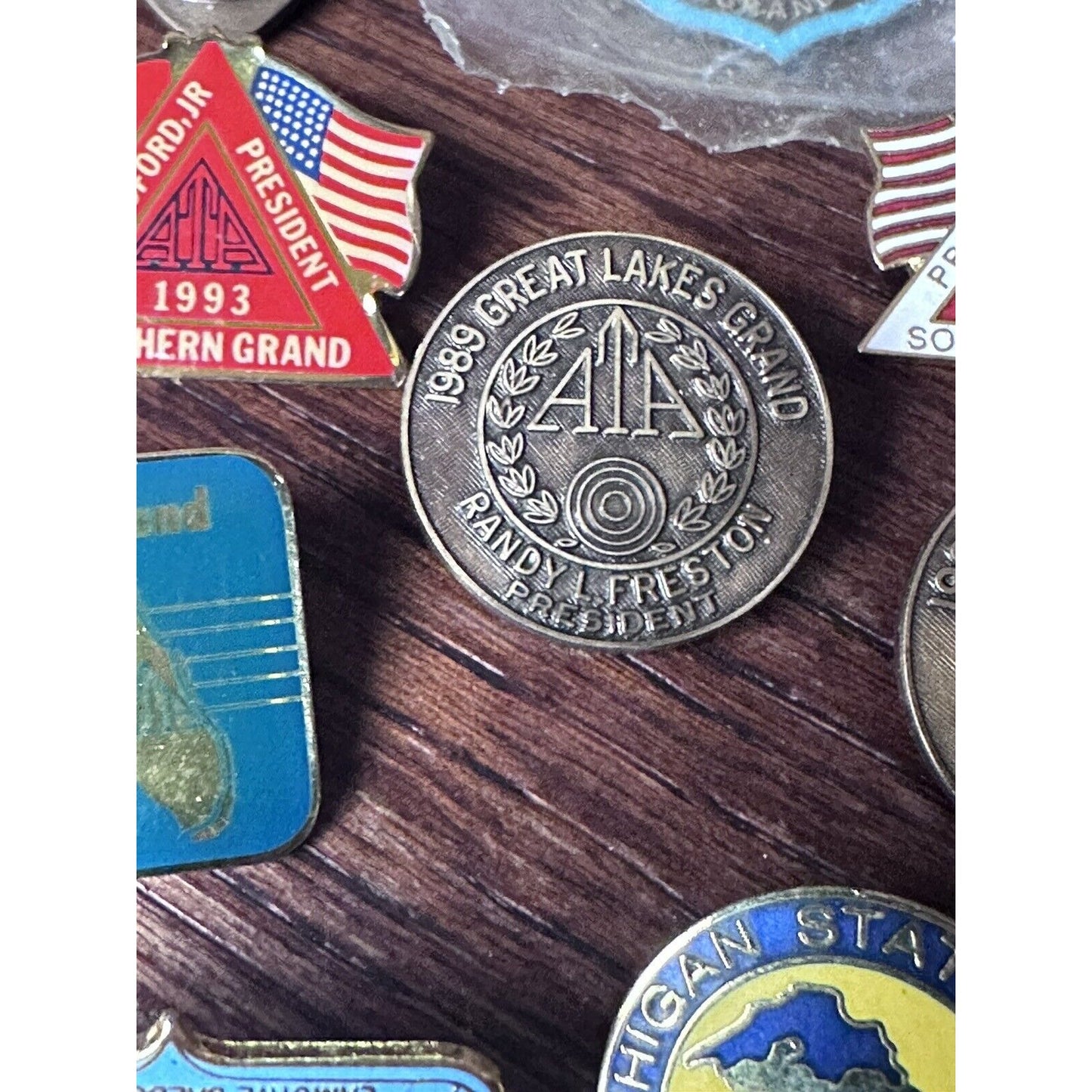 13 ATA Great Lakes Grand American Trap Shoot Pin Presidents 1987-1993 Southern