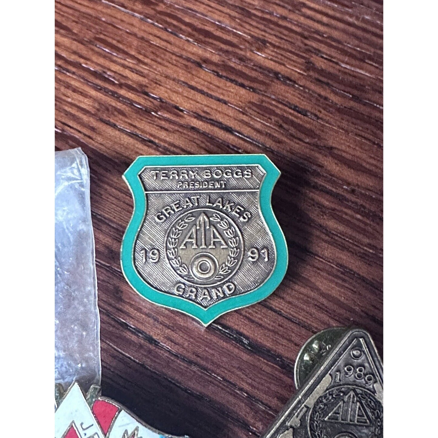 13 ATA Great Lakes Grand American Trap Shoot Pin Presidents 1987-1993 Southern