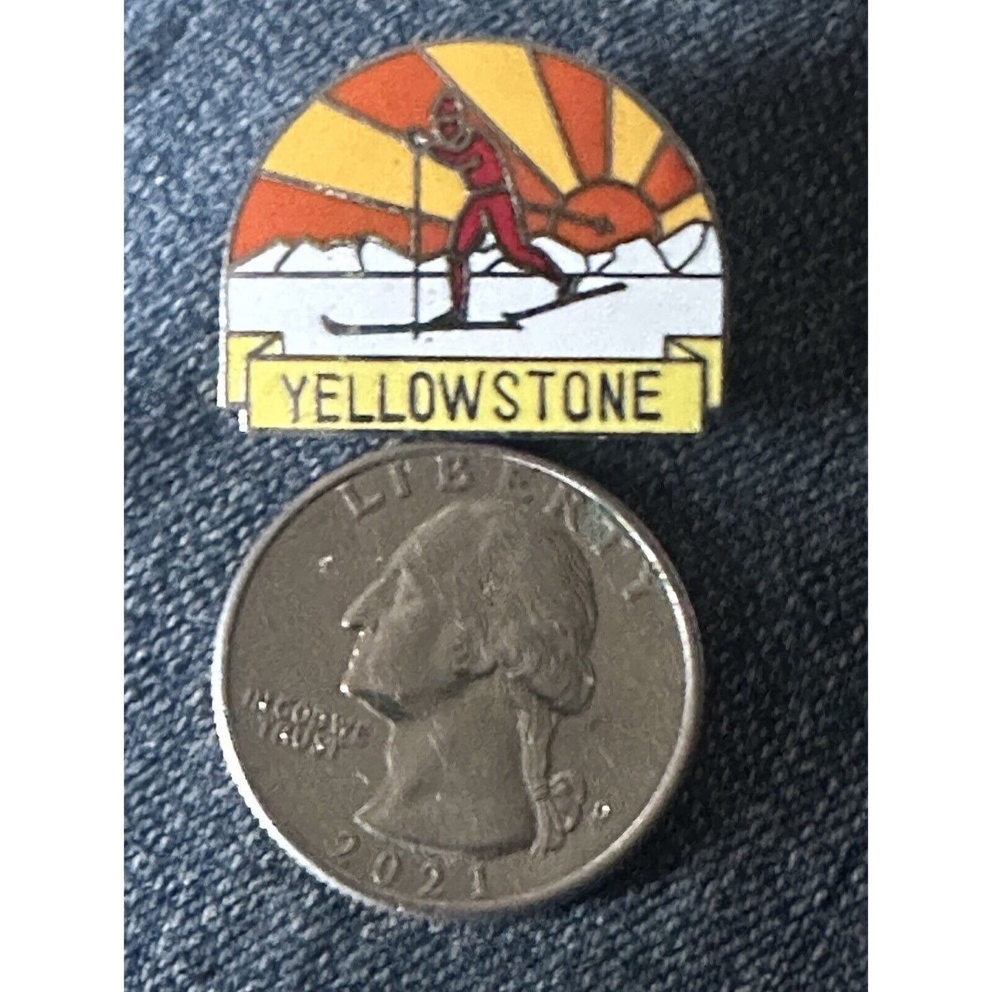 SKI YELLOWSTONE Skiing Ski Pin Badge WYOMING Resort Souvenir Travel Lapel Sunset