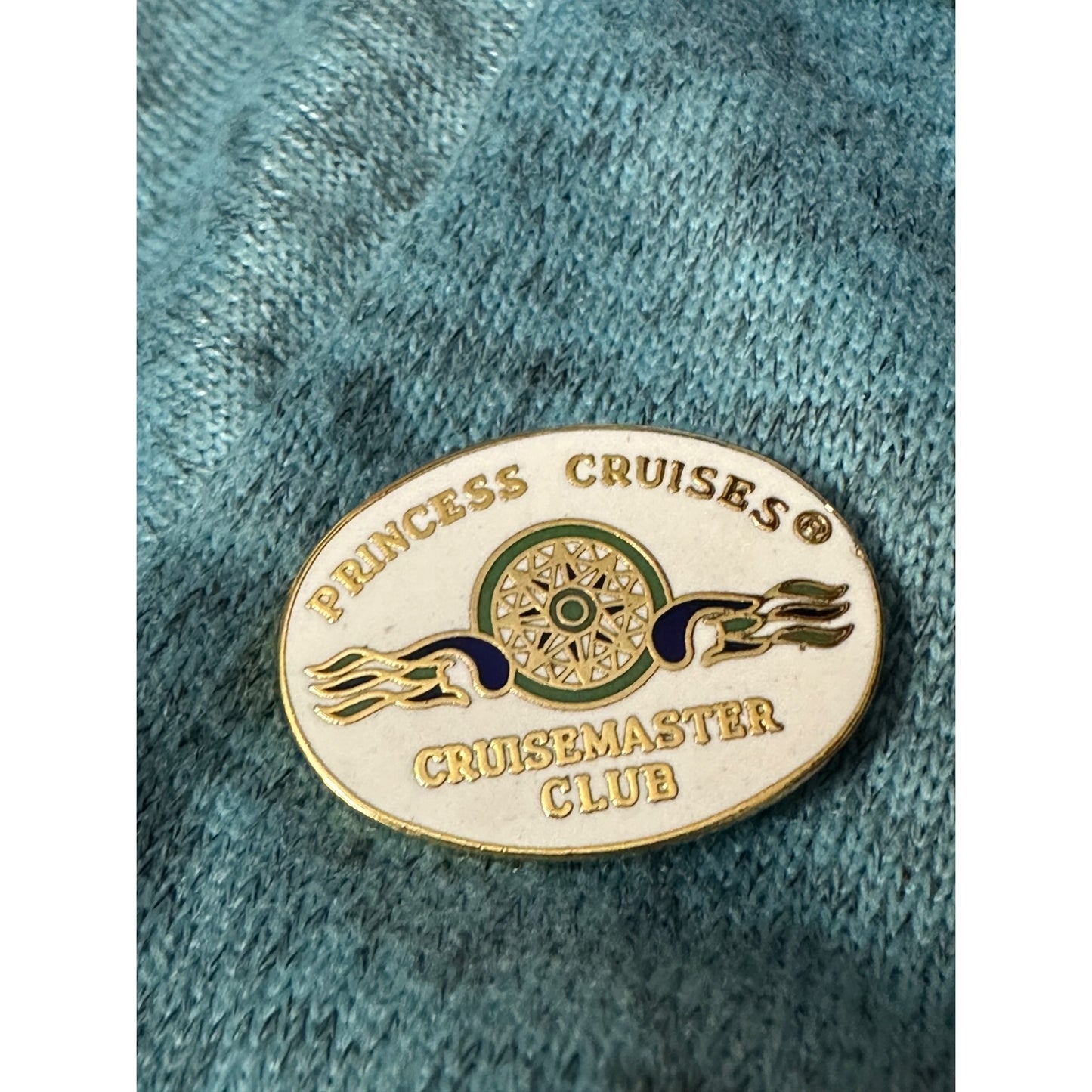 Princess Cruises Cruisemaster Club Gold-Tone Enamel Pin Badge