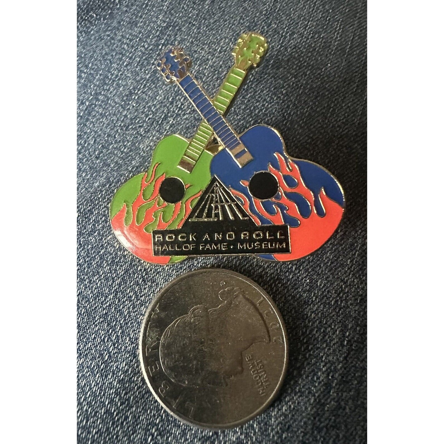 Rock and Roll Hall of Fame Museum Dueling Flame Guitars Vintage 1999  Pin