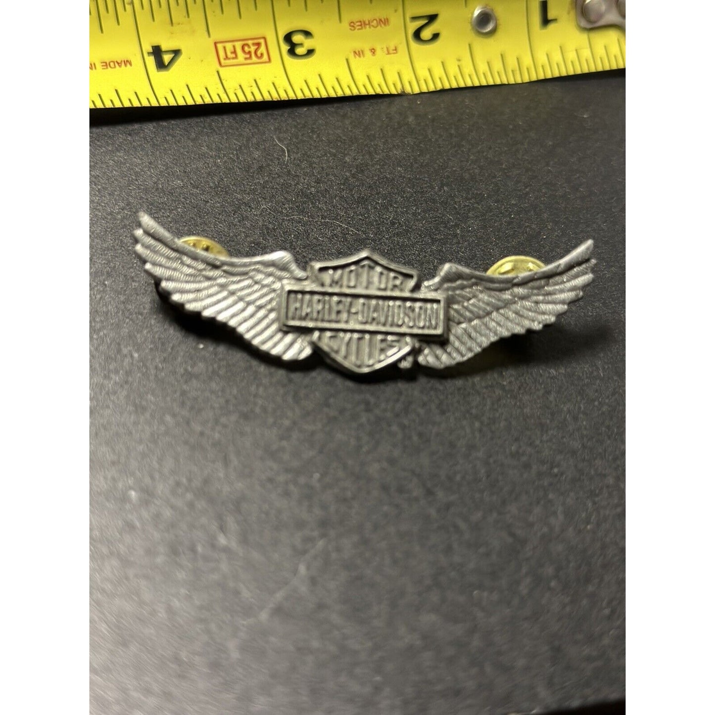 Harley Davidson HD Wings Vest Hat 1999 Lapel Pin Bar Shield