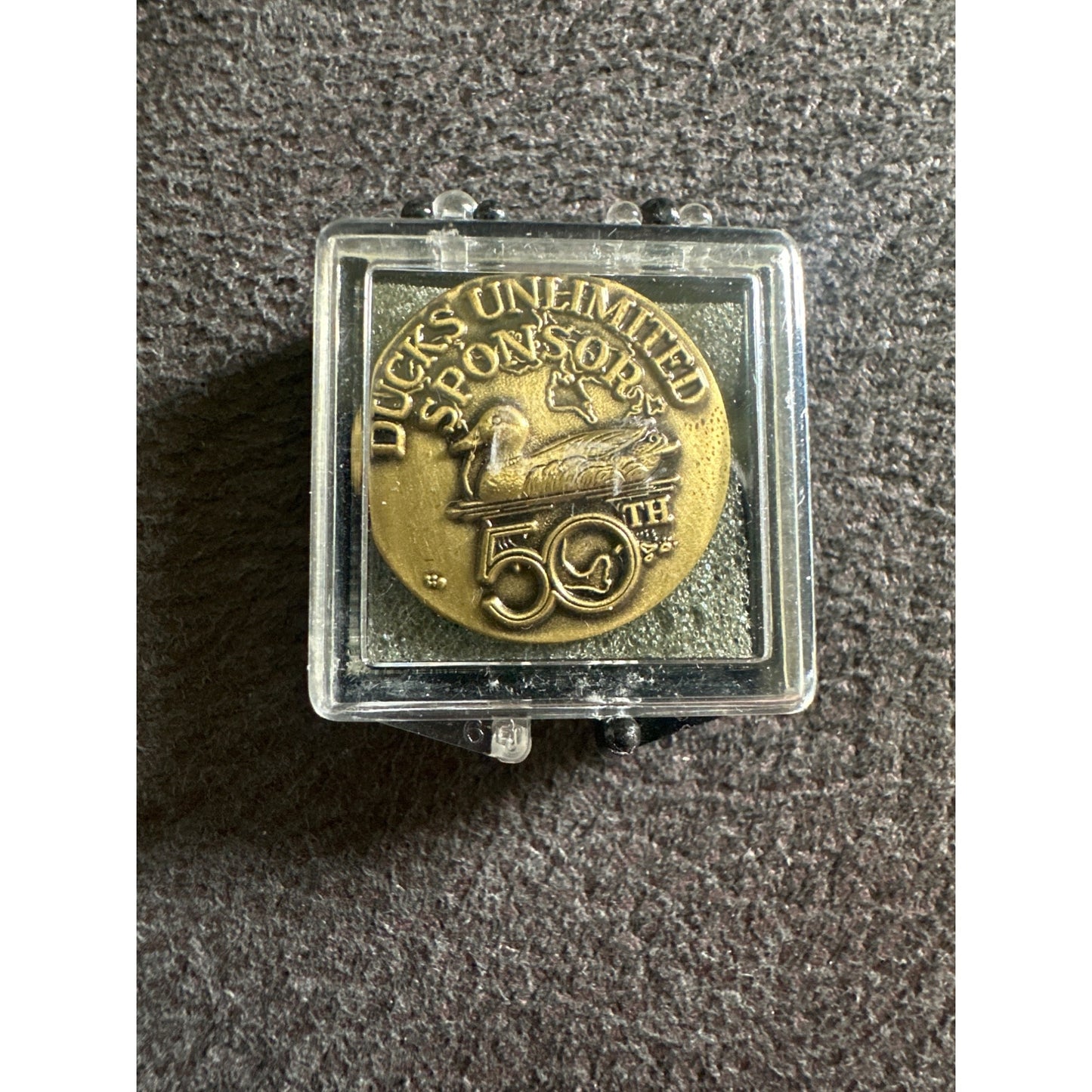 Ducks Unlimited 50th Anniversary Bronze Pin By L.R. Kaatz 1987