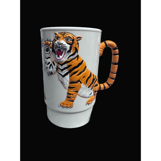 Ringling Bros. & Barnum & Bailey Circus Tiger Mug 1988 Collectible 3-D 3D