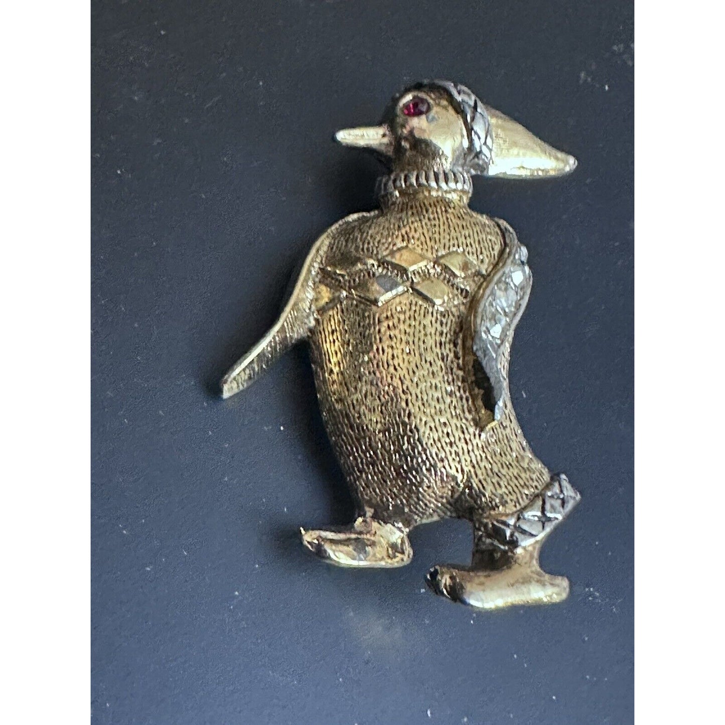 Arthur Pepper Penguin Wearing A Sweater Rhinestones Brooch Pin Signed ART