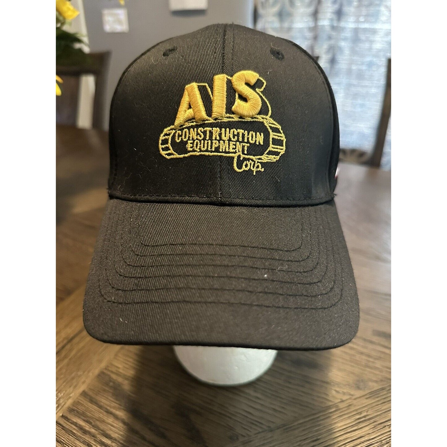 Baseball Cap Black M/L  AIS Construction John Deere Trucker Hat