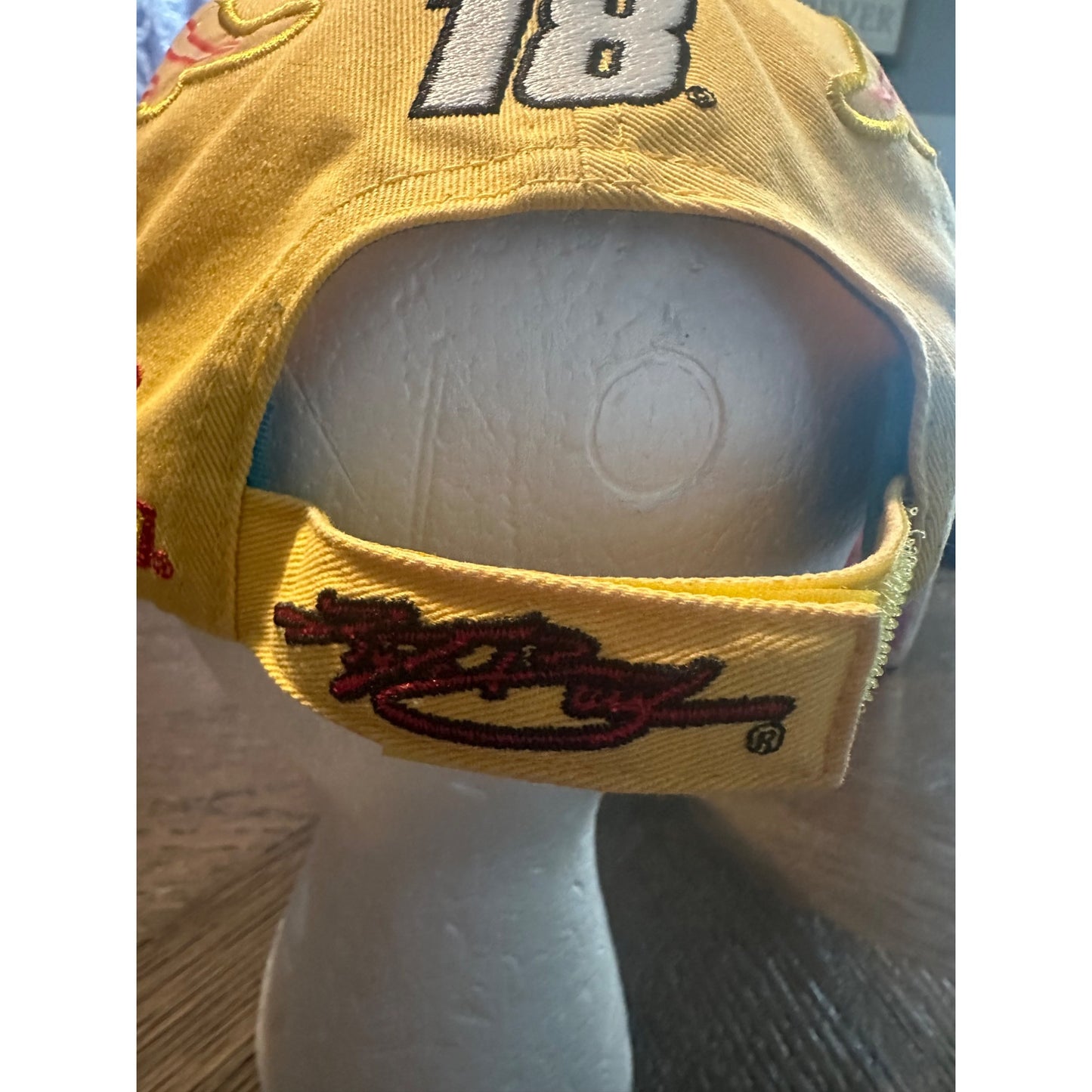 M&M's NASCAR Chase Authentics Hat Adjustable Kyle Busch 2014 Yellow & White embroidered