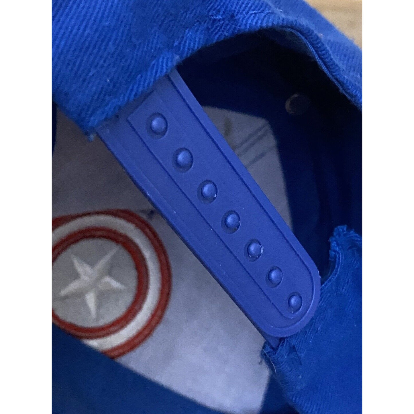 Captain America Red White Blue snapback, Marvel Cap Hat Great Condition