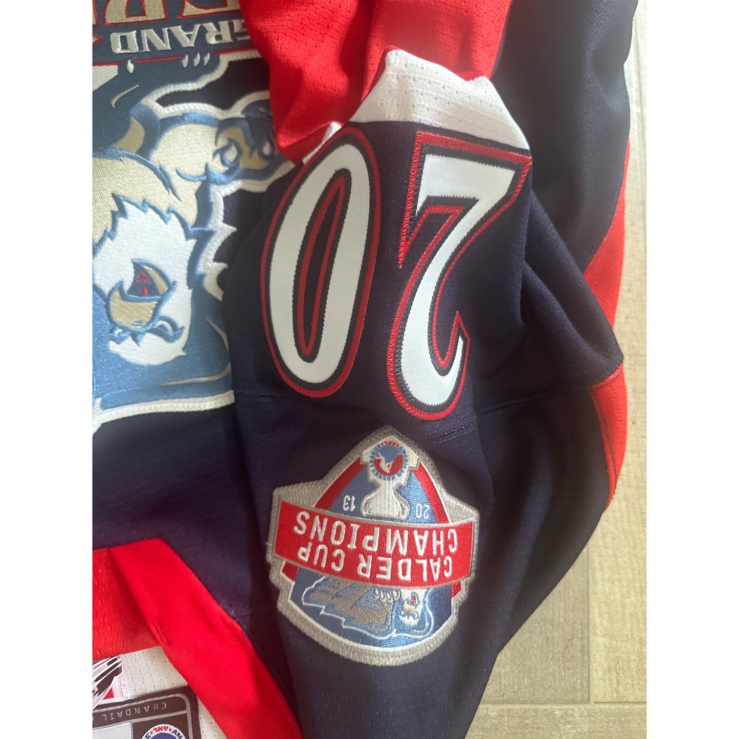 Grand Rapids Griffins Hockey Jersey Authentic CCM Amway Size 54 Red & Blue