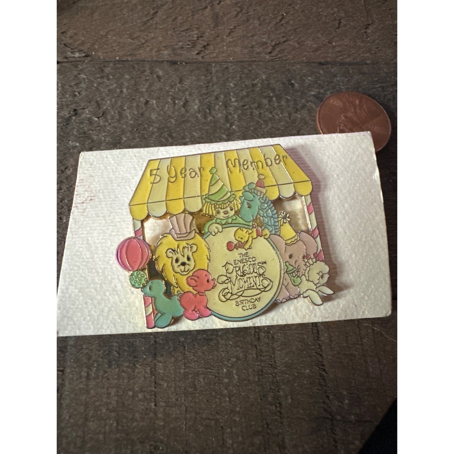 Enesco Precious Moments 5-Year Member Pin 1990 Birthday Club original card