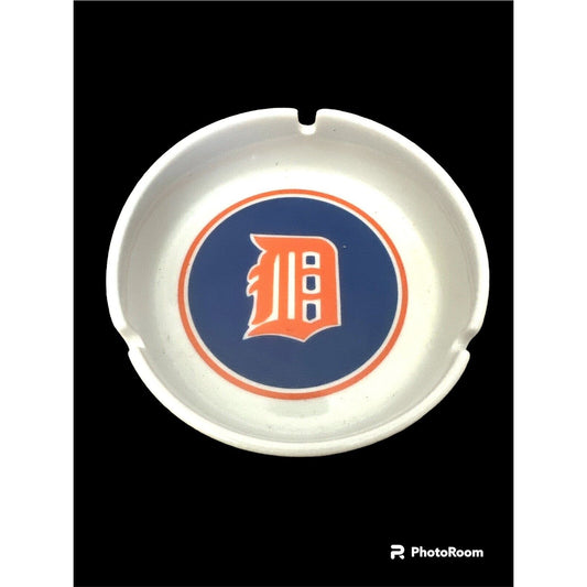 Detroit Tigers  Ashtray Official MLB Baseball Great Condition MI Papel