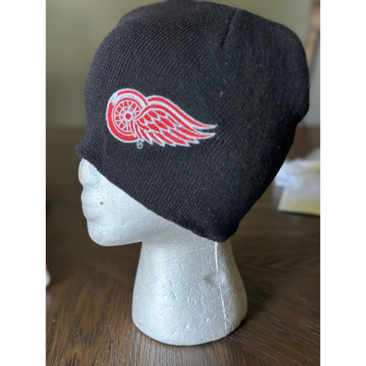 Detroit Red Wings Knit Beanie Hat Adult Black Red Logo