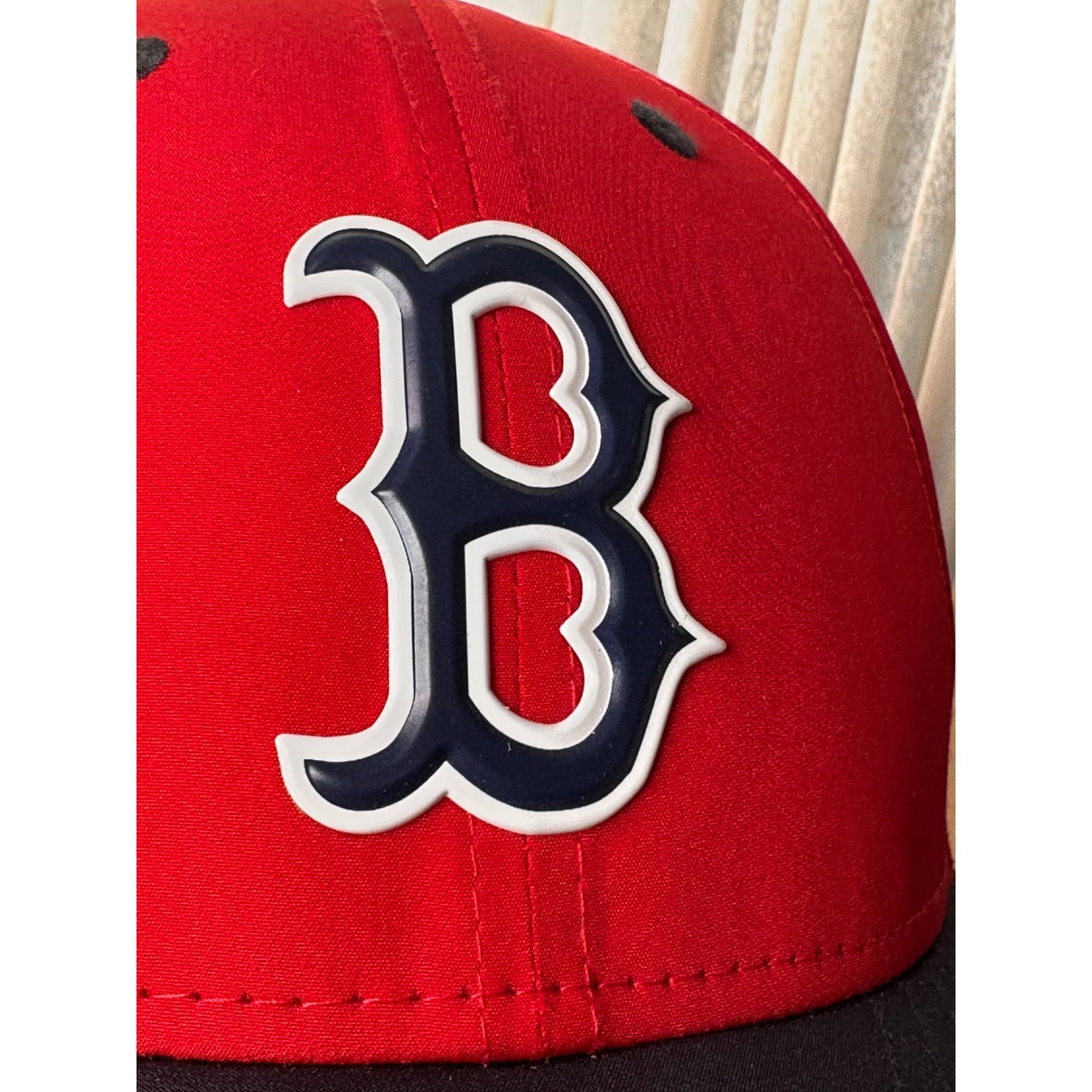 Boston Red Sox New Era 59Fifty Fitted Hat Size 7 1/4 Red & Black baseball MLB