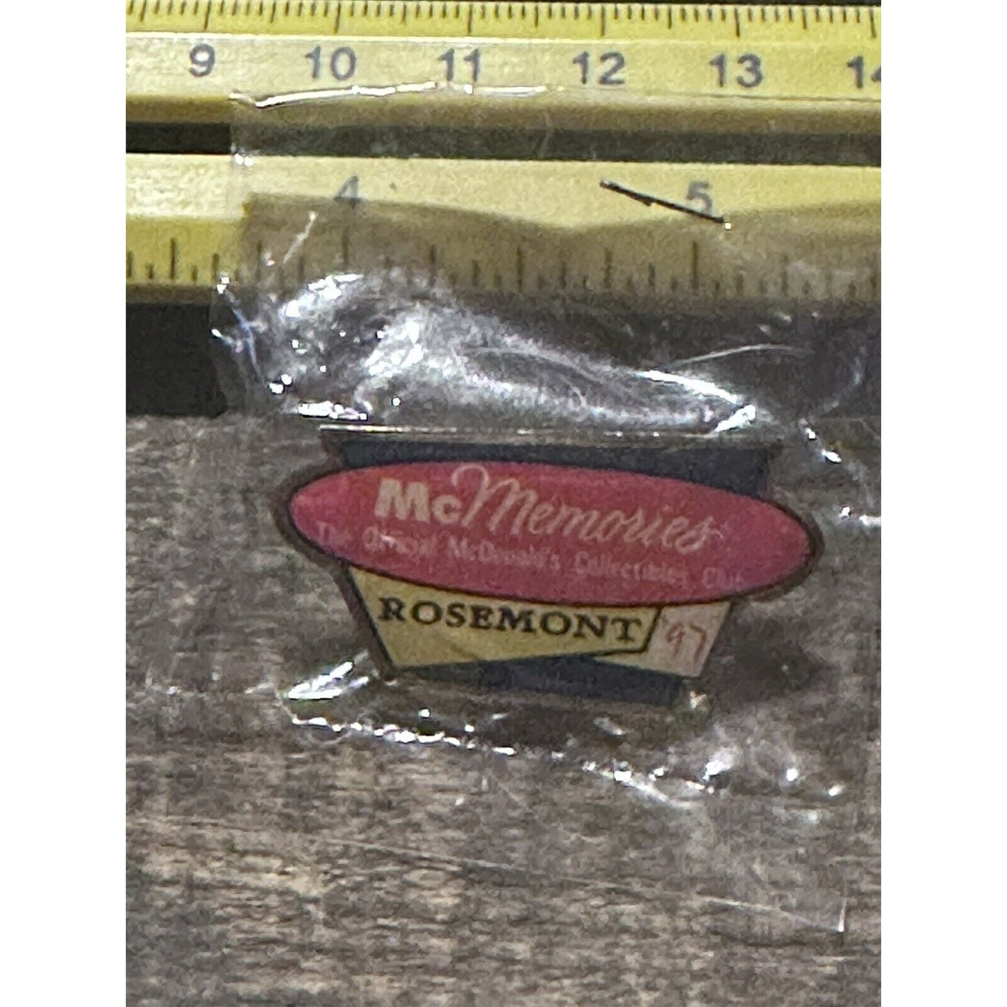 McDonald's McMemories Collectors Club 1997 Rosemont Lapel Pin