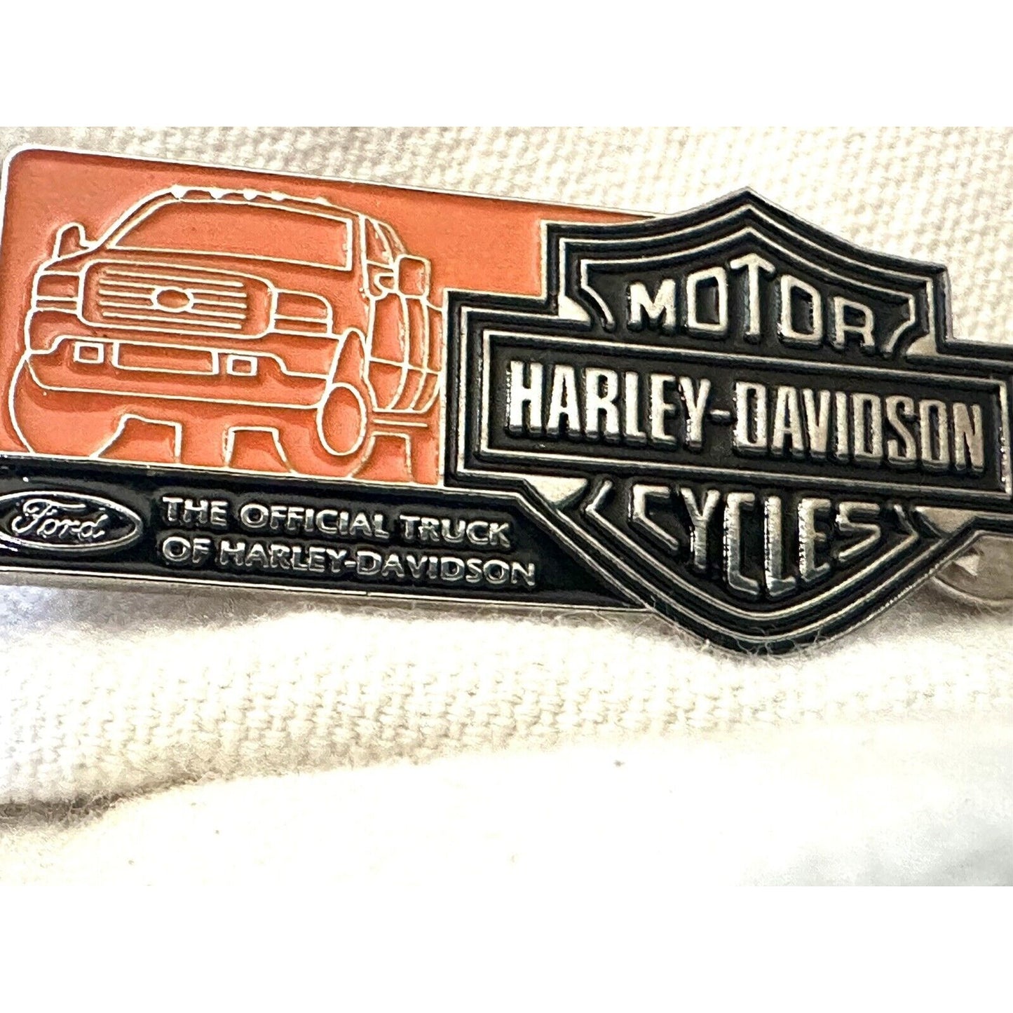 HARLEY DAVIDSON MOTORCYCLE & FORD F SERIES SUPER DUTY TRUCK COLLECTIBLE PIN.