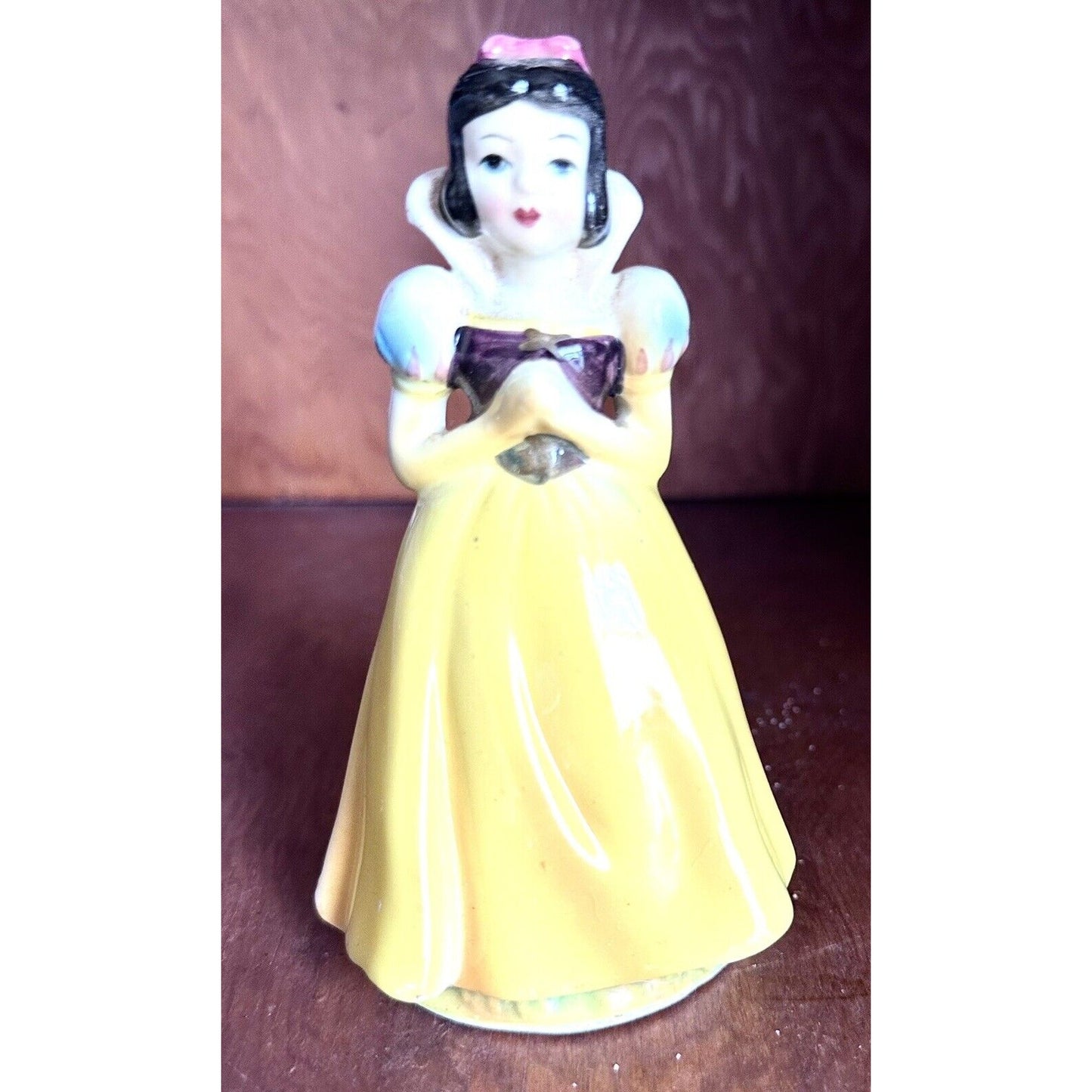 Snow White 5” Ceramic Figure Japan Vintage Disney