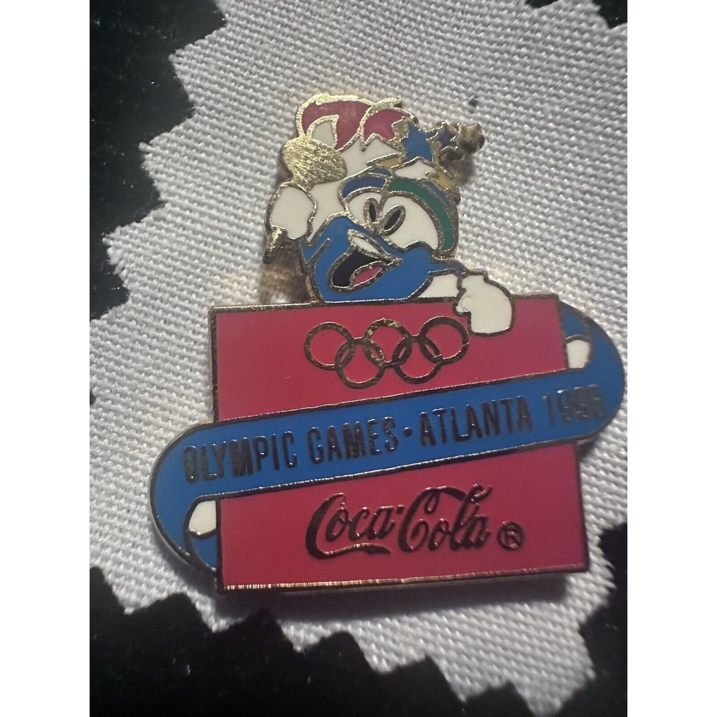 Atlanta 1996 Olympic Games Georgia Mascot Izzy Coca-Cola Hat or Lapel Pin Coke