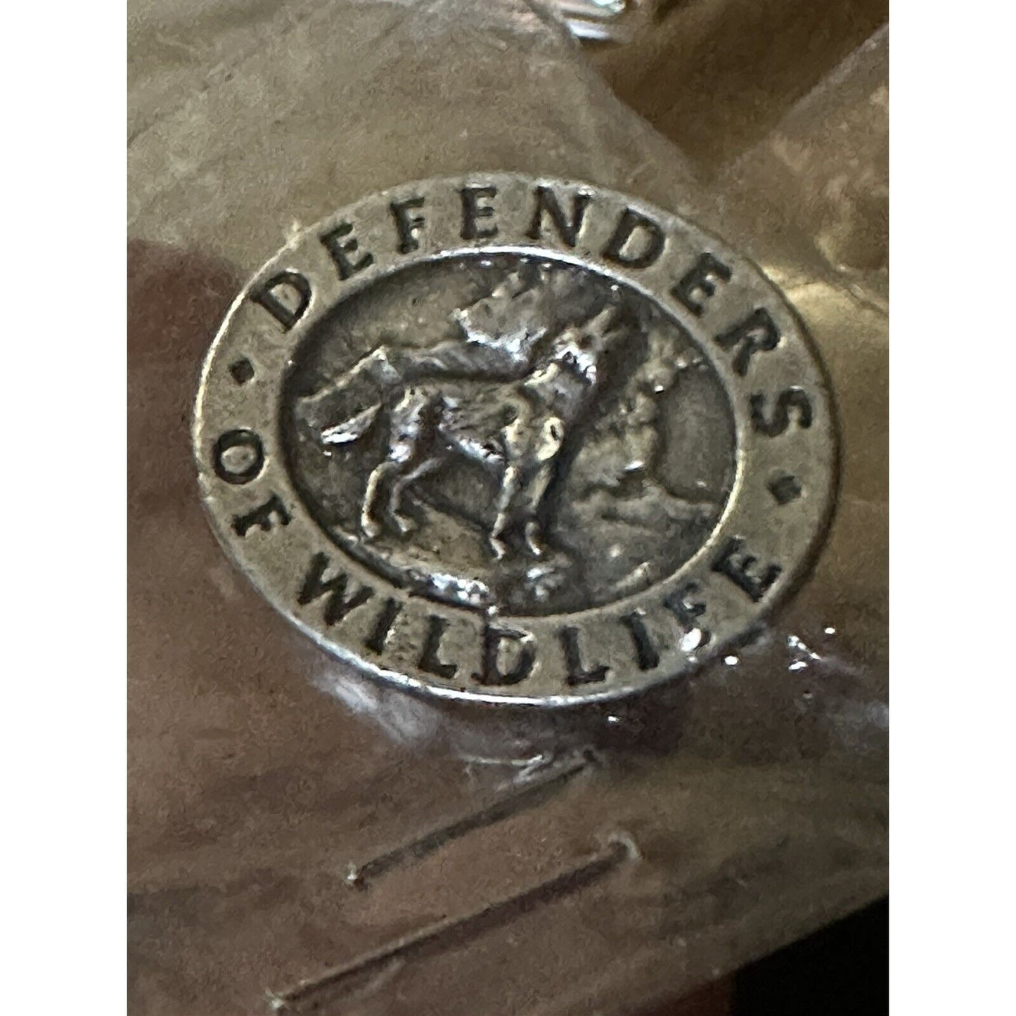 Defenders of Wildlife Vintage Tack Pin Dark Metal Oval Nice Howling Wolfe Sign