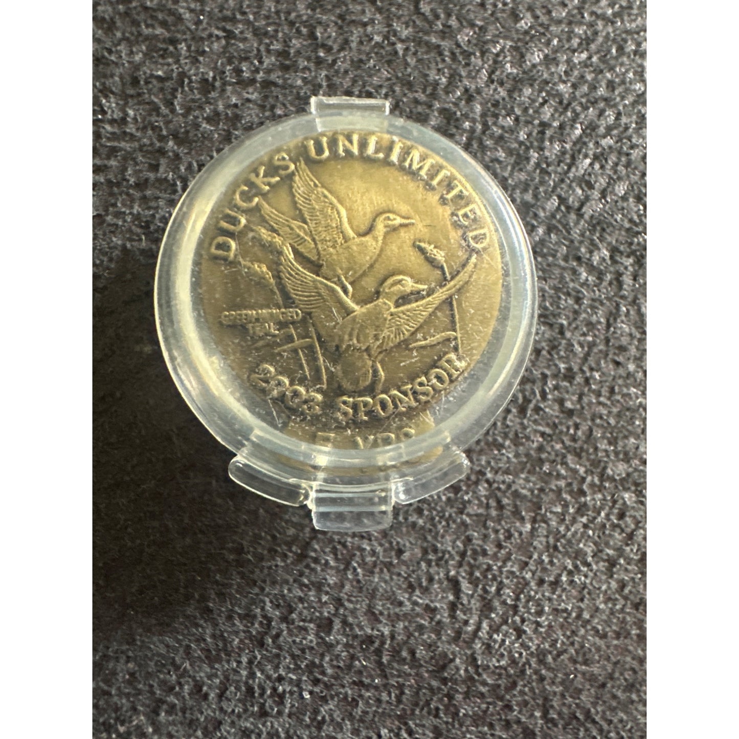 Ducks Unlimited 2003 5 year Sponsor Bronze Pin Angus Shortt Greenwinged Teal